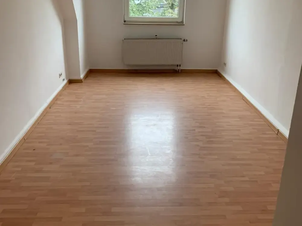 3-Room Apartment with Balcony in Düsseldorf
