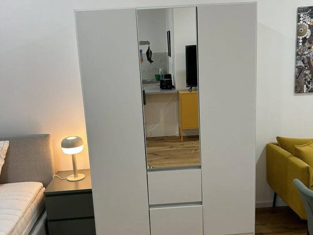 Wohnen auf Zeit exklusive hochwertig möblierte 1-Zimmer-Attelier mit EBK in Berlin