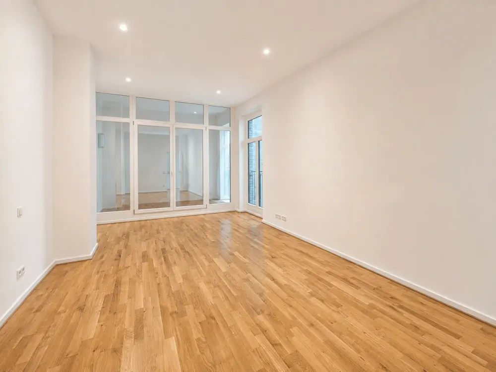 Modernes Loft in City-Lage | Hochwertiges Parkett | Loggia | Kamin, EBK und Aufzug