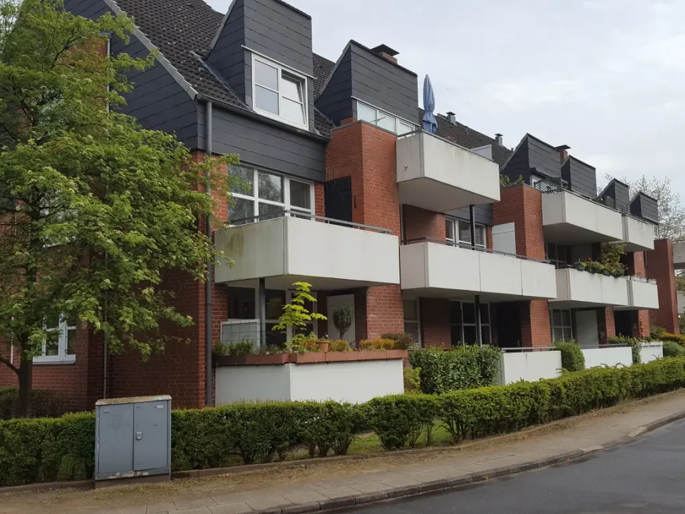 2 Zimmer mit großem Süd-West-Balkon im schönen Niendorf!