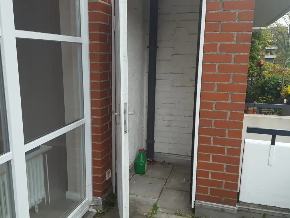 2 Zimmer mit großem Süd-West-Balkon im schönen Niendorf!