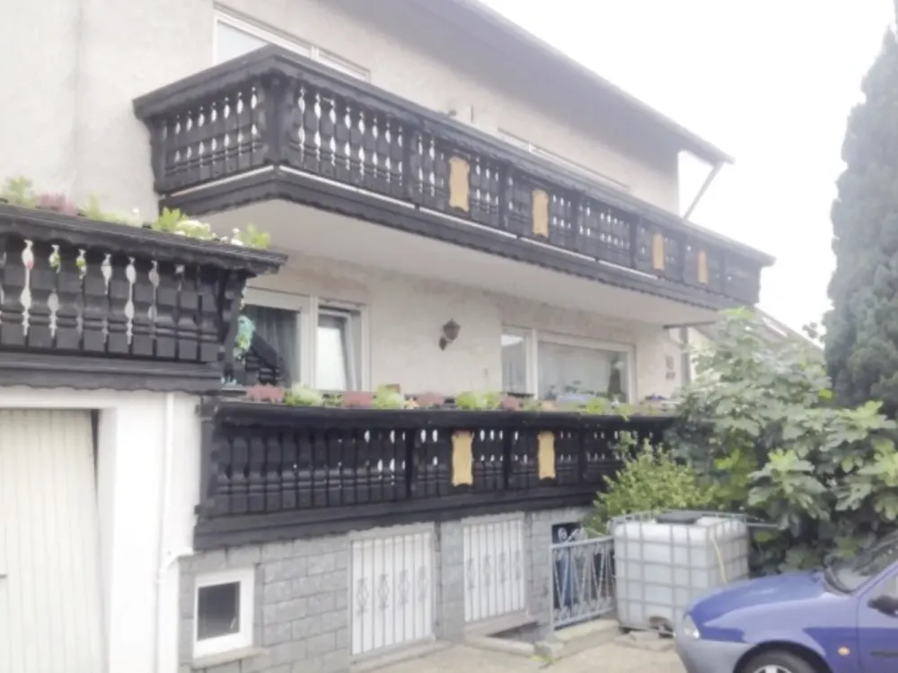 Freundliche 4 1/2 -Zimmer-Terrassenwohnung mit Balkon und Einbauküche in Rodenbach