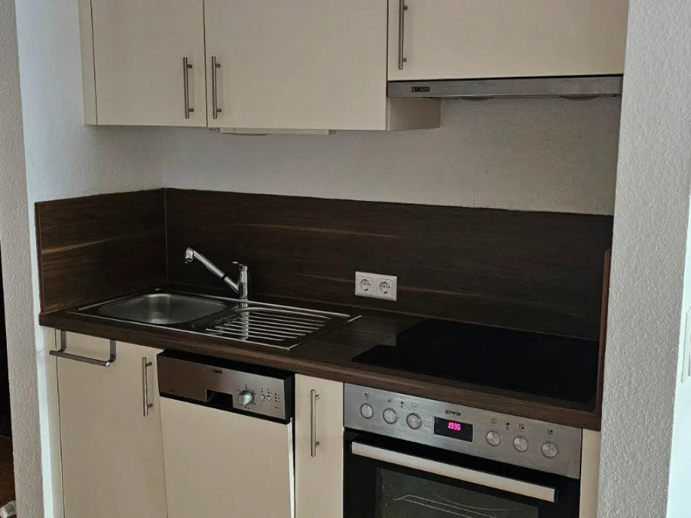 Gemütliche 1,5 Zimmer Wohnung in Neckarweihingen