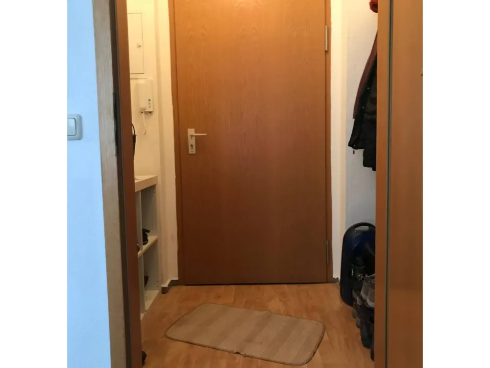 Geräumige und neuwertige 1-Zimmer-Loft-Wohnung mit Balkon und EBK in Erfurt