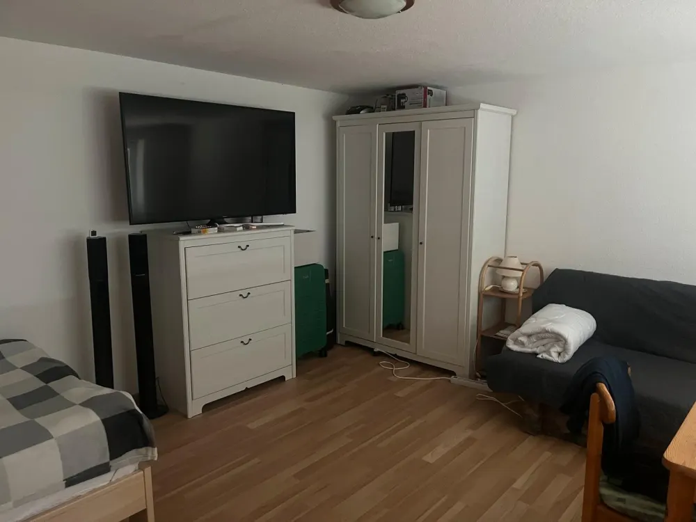 1- Zimmer Appartement ab Dezember, möbiliert