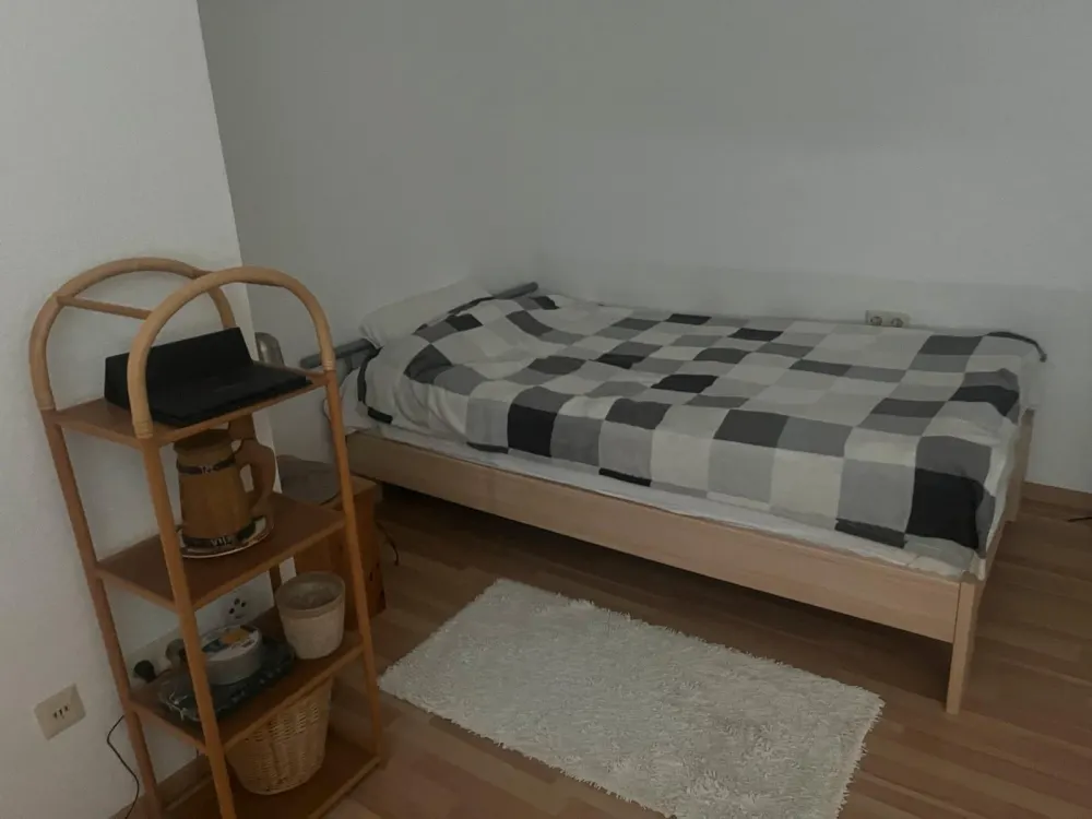 1- Zimmer Appartement ab Dezember, möbiliert