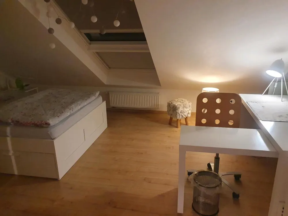 1 large room for sublet in Köln Merheim. 2 people.