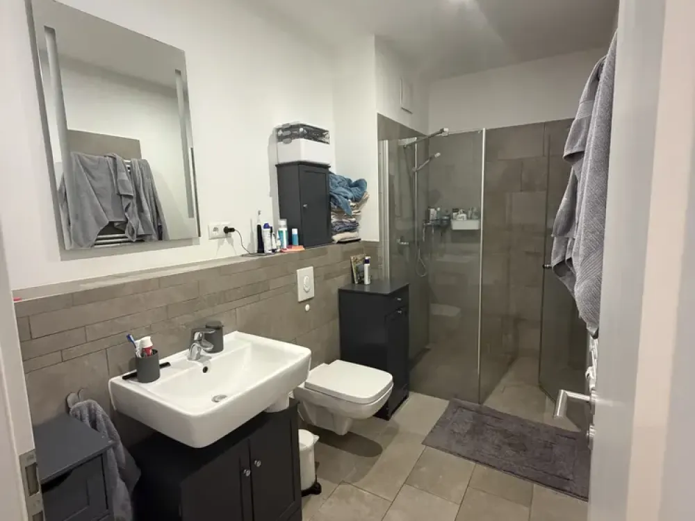 Helle Neubauwohnung, 68 m², 2 Zimmer, zentral in Berlin-Mitte