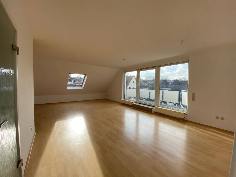 Lichtdurchflutete 2,5 Zimmer Maisonette-Wohnung in ruhiger Lage, Nähe Aplerbecker Wald