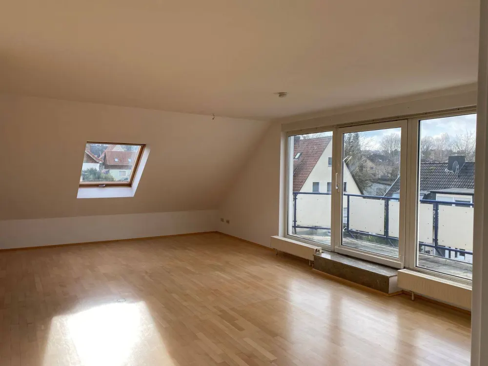 Lichtdurchflutete 2,5 Zimmer Maisonette-Wohnung in ruhiger Lage, Nähe Aplerbecker Wald