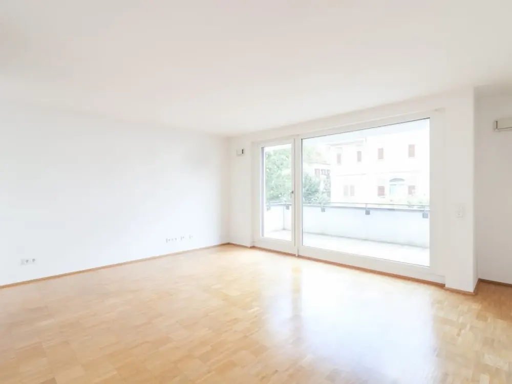 Modern living ambiance on 62 m² in the popular Maybach Quartier - incl. balcony and fitted kitchen