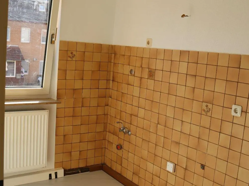 4 ZKB 80 qm frisch renovierte Etagen-Wohnung Kassel Fasanenhof