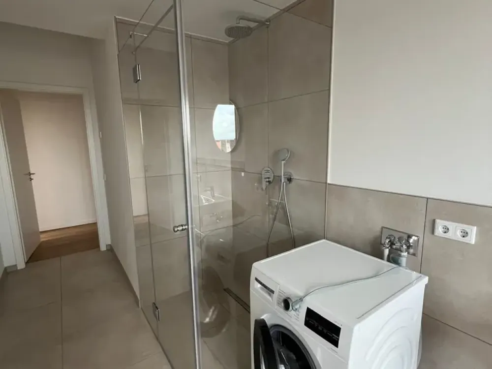 3-Zimmer DG mit Balkon in Pulheim-Stommeln *Video* WE9