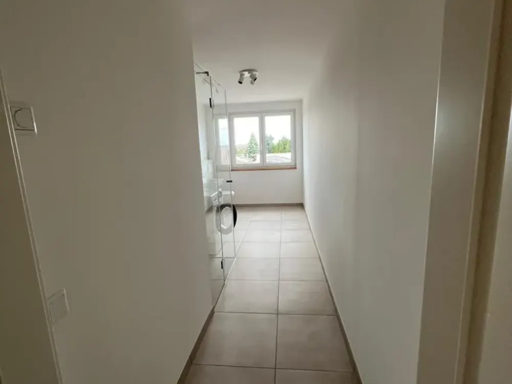 3-Zimmer DG mit Balkon in Pulheim-Stommeln *Video* WE9