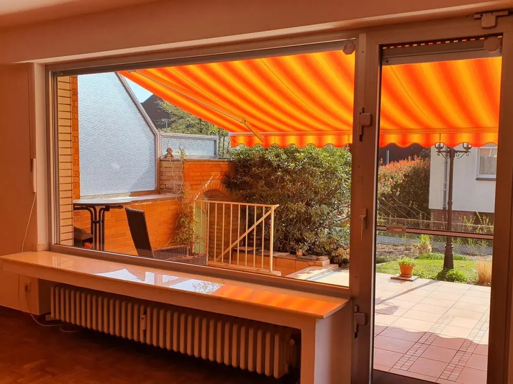 Rahm: Garten-Wohnung mit Haus im Haus-Charakter