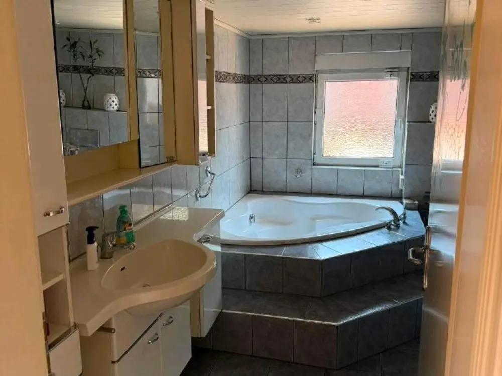 Wohnung zu vermieten