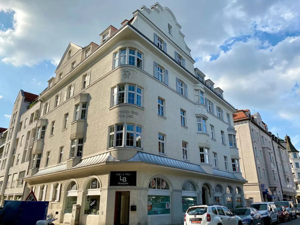 6-Zimmer-Wohnung in Fallstr. 26