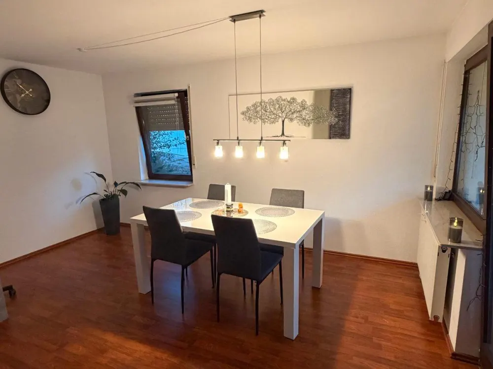 Helle 2 Zimmer Wohnung in Rohr