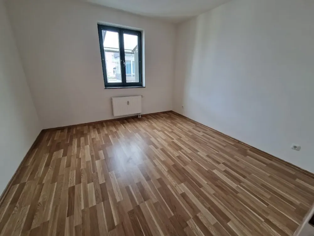 Charmante 2-Zimmer-Wohnung mit Wintergarten *inkl. 500 € Wunschgutschein