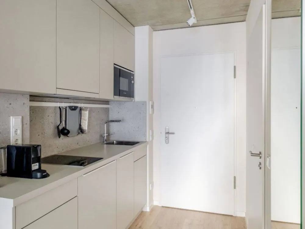 Modernes Studioapartment mit Gym, Coworking & Rooftop am Schloss Charlottenburg