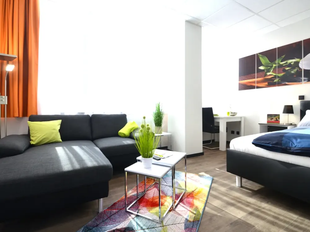 Modernes 1-Zimmer-Apartment, komplett ausgestattet, Innenstadtlage