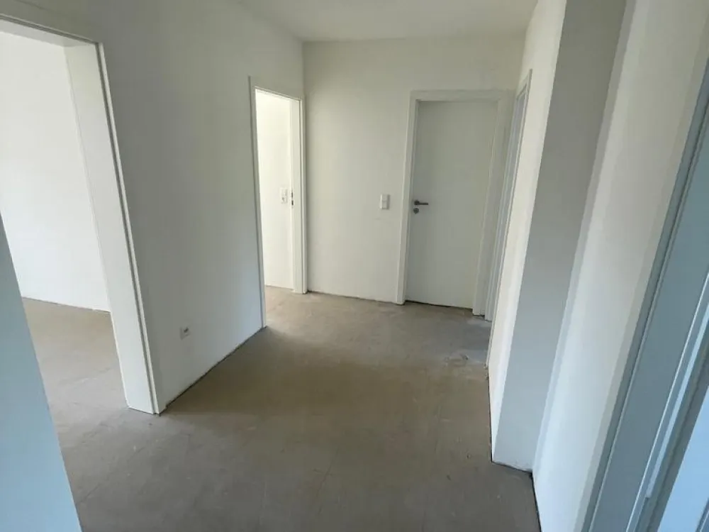 Bei VIVAWEST die Sonnenstrahlen auf dem eigenen Balkon genießen.
