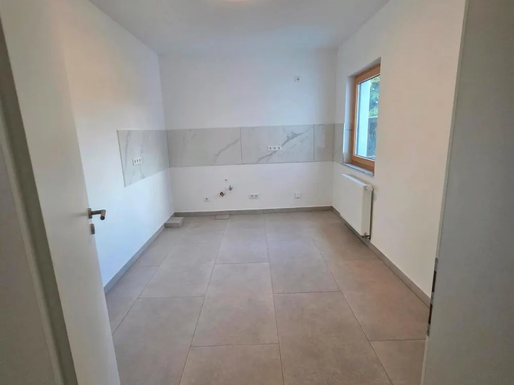 Du-Sùd, 2.5 Zimmer KDB