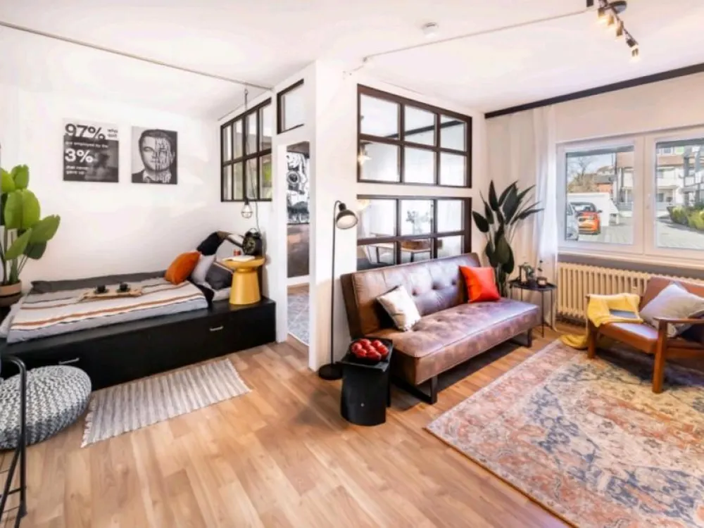 Schöne 2-Zi.-Wohnung mit Einzelgarage, EBK Fürth-Burgfarrnbach