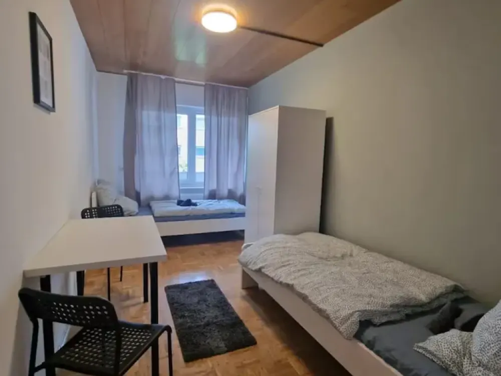 5 Zimmer Apartment WG geeignet