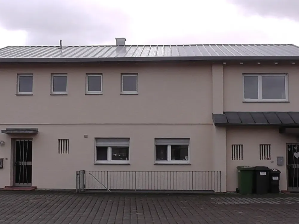 Gepflegte 5-Zimmer-Wohnung in Walzbachtal mit Glasfaseranschlussnschluss