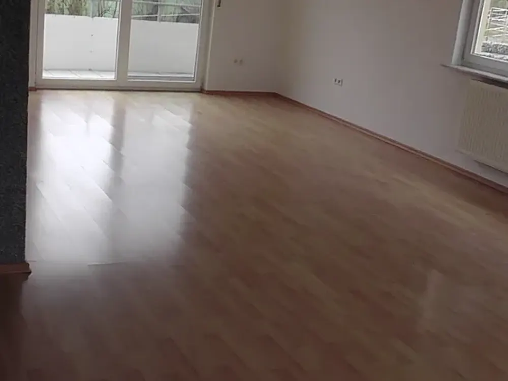 Gepflegte 5-Zimmer-Wohnung in Walzbachtal mit Glasfaseranschlussnschluss