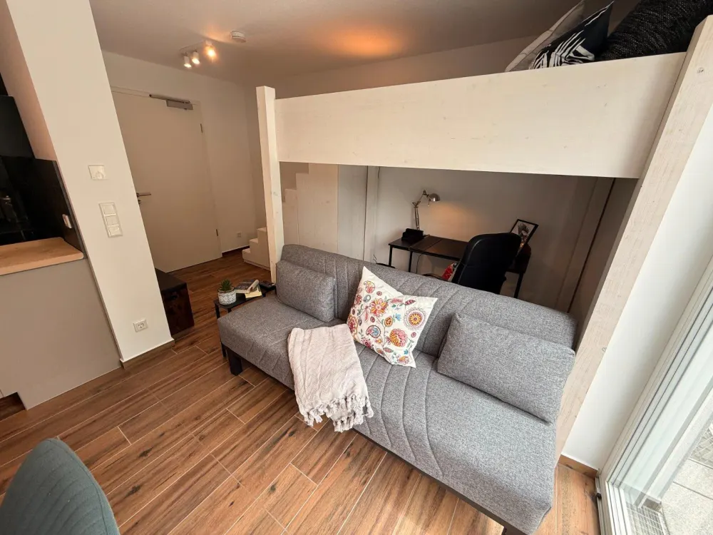 Von Privat - Exklusive möbilierte Neubauwohnung