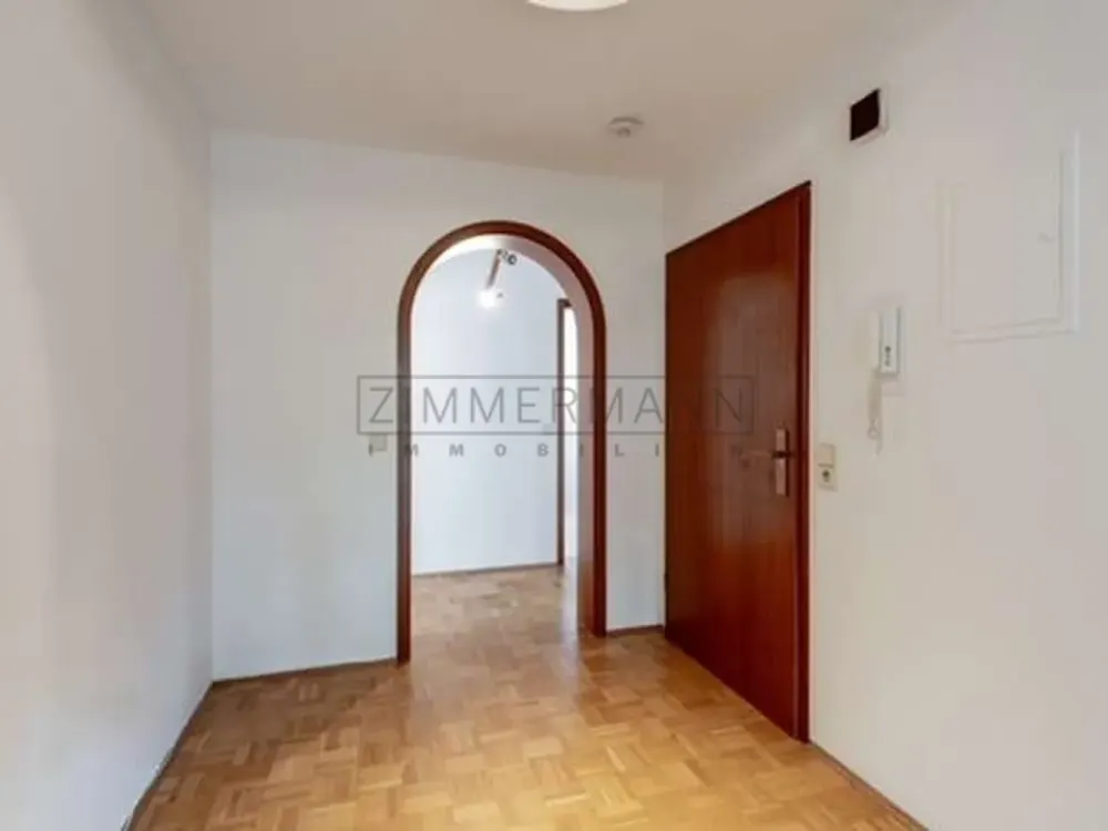 Großzügige 5 Zimmer in Luginsland - Nähe Grabkapelle