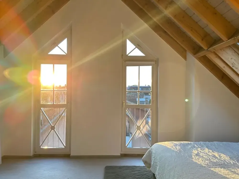 Großzügige und sehr helle 4-Zimmer-Maisonette-Wohnung in Durlach-Aue zur Miete