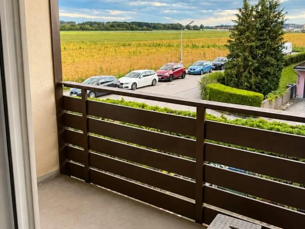 2-Zimmer-Wohnung mit Balkon und Feldblick in Olching - Erstbezug nach Sanierung