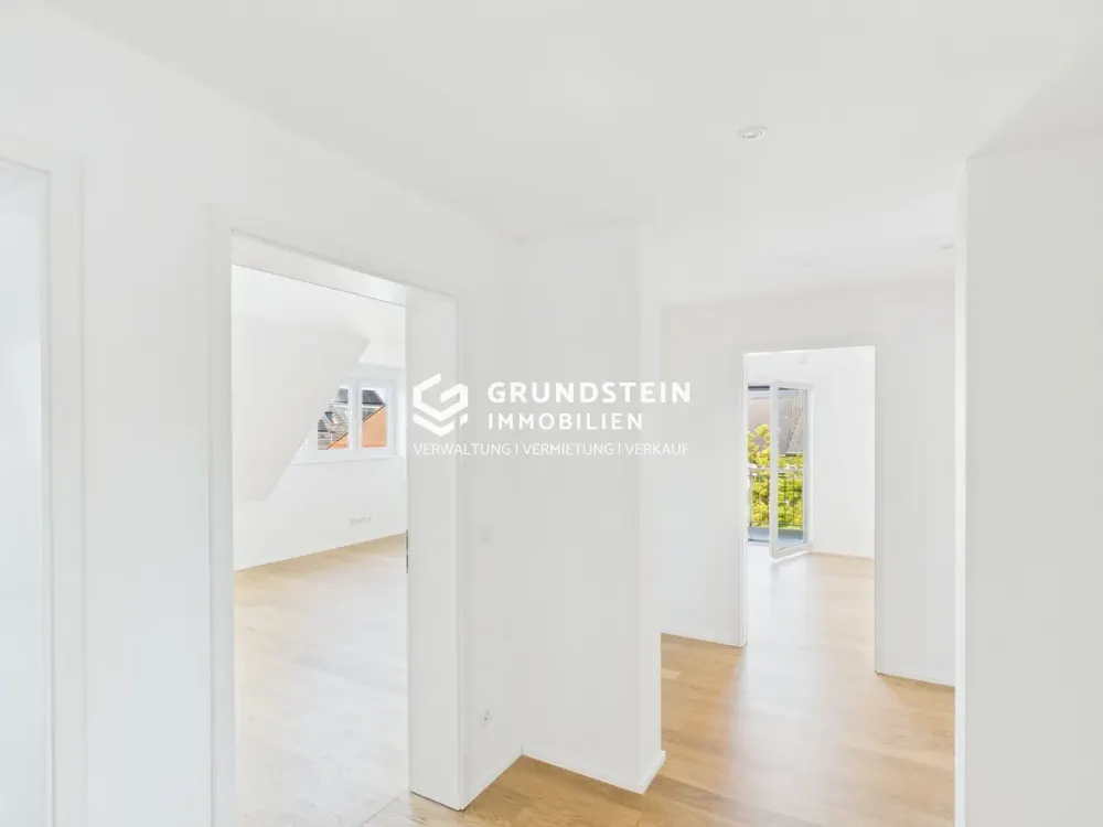 Helle 3-Zimmer-Dachgeschosswohnung in München