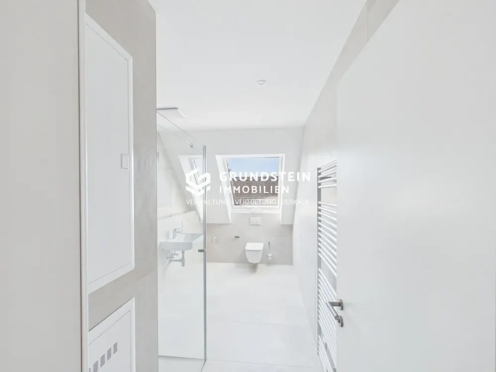 Helle 3-Zimmer-Dachgeschosswohnung in München