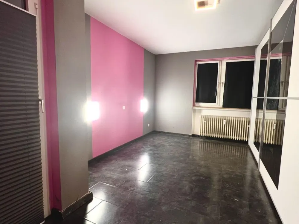 Schöne 4 Zimmerwohnung mit Balkon zu vermieten
