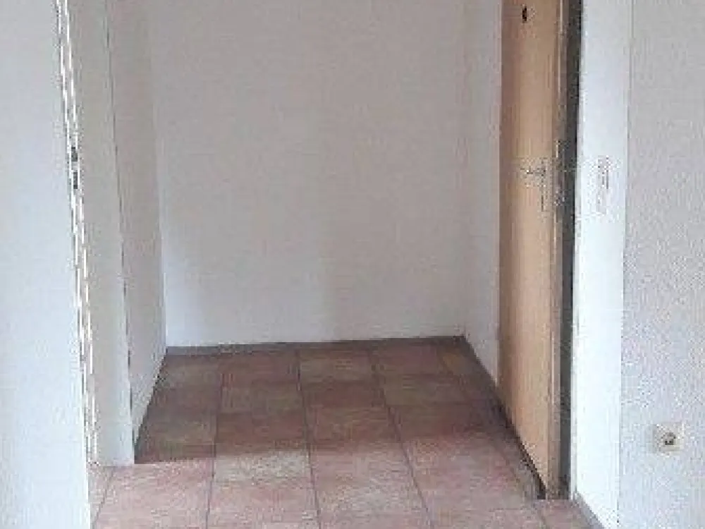 3-Zimmer Wohnung mit 62 Quadratmetern..wirkt riesengroß...kaum zu glauben..top Grundriß...deshalb !!