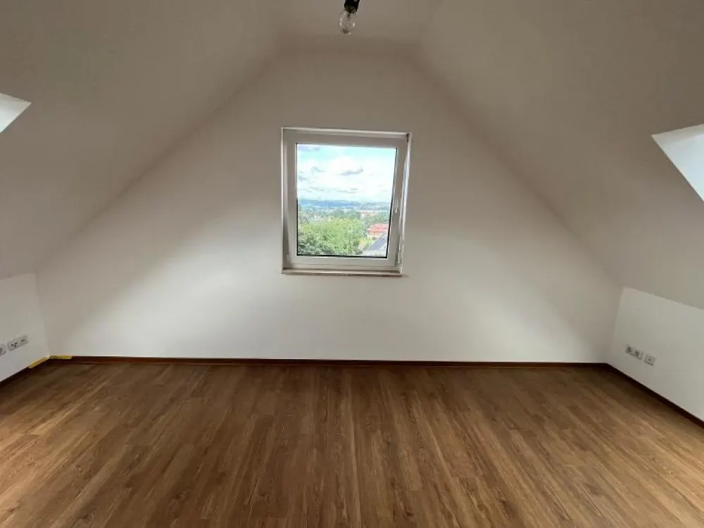 5 Zimmer, Garten & Garage // Erstbezug in Weinböhla