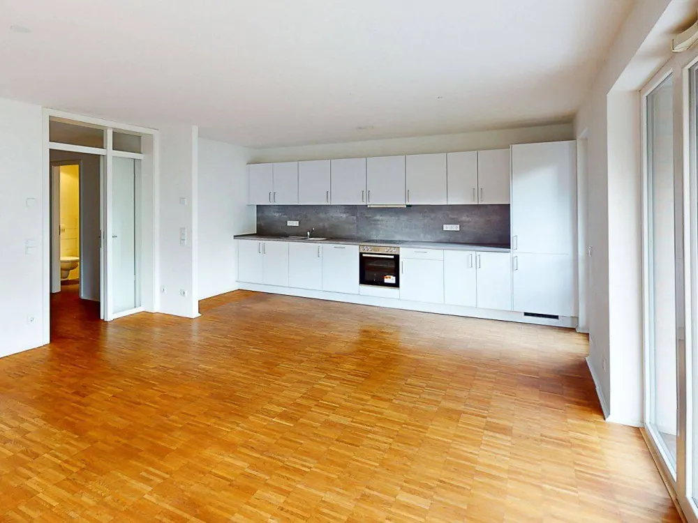 Moderne 2-Zimmer-Wohnung mit Balkon und 2 Bädern in Top Lage inkl. EBK