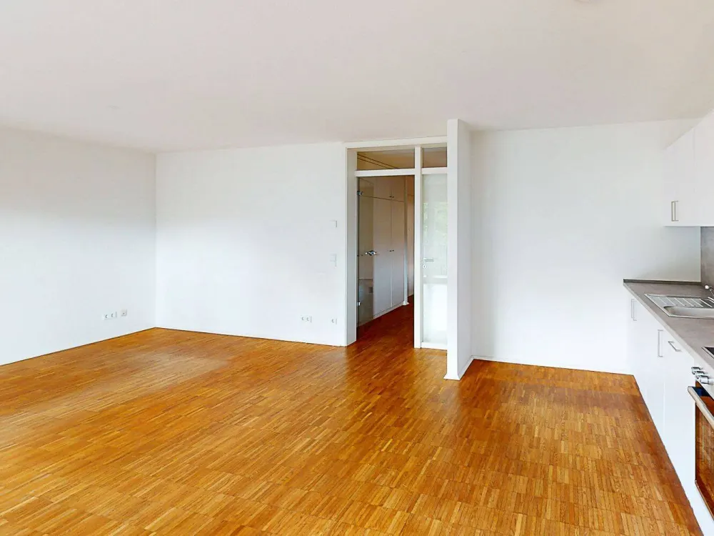 Moderne 2-Zimmer-Wohnung mit Balkon und 2 Bädern in Top Lage inkl. EBK