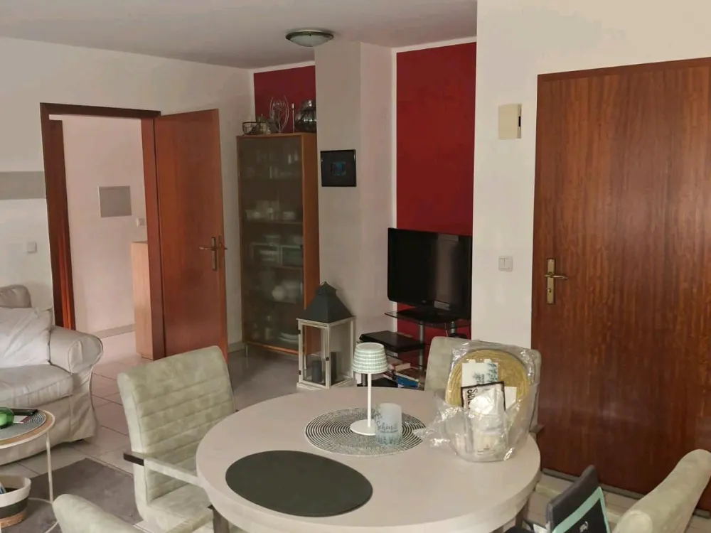 2 Zimmer Wohnung in Geislautern.