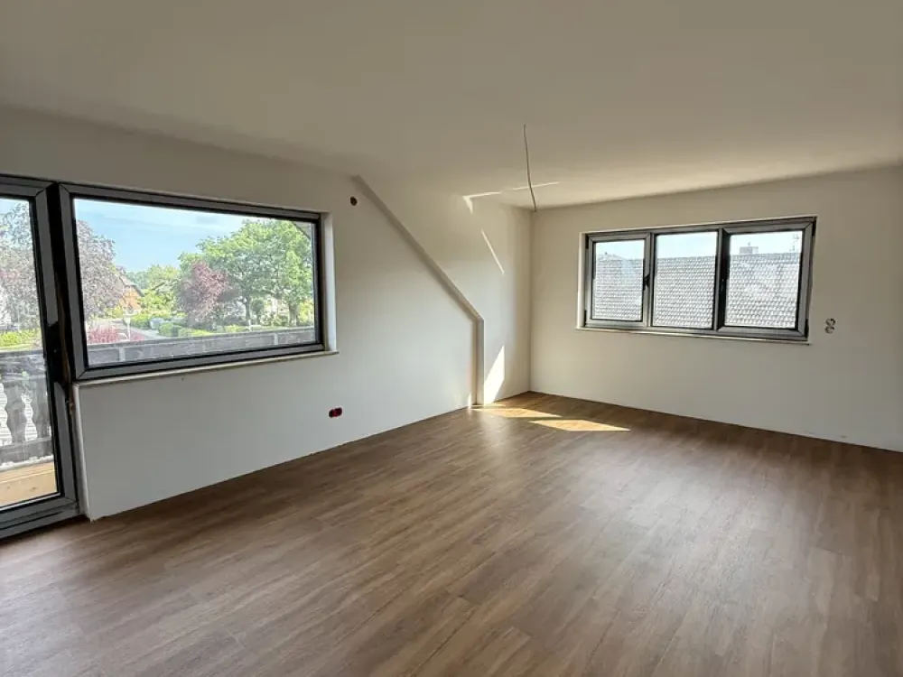 Erstbezug nach Kernsanierung | 4-Zi.-Wohnung mit Wärmepumpe & Fußbodenheizung