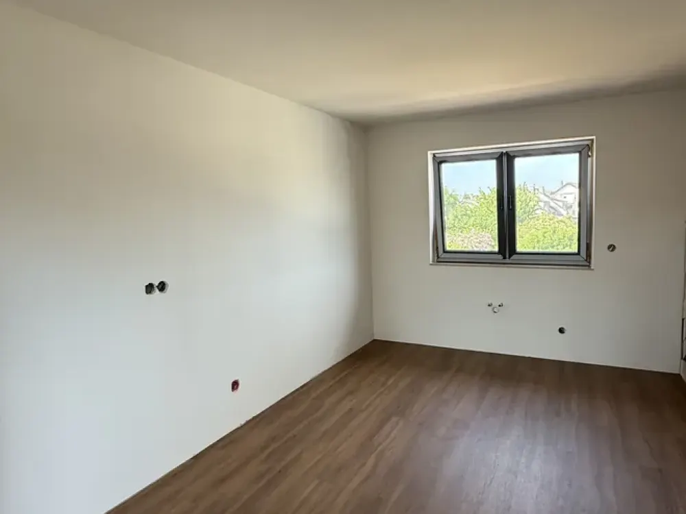 Erstbezug nach Kernsanierung | 4-Zi.-Wohnung mit Wärmepumpe & Fußbodenheizung