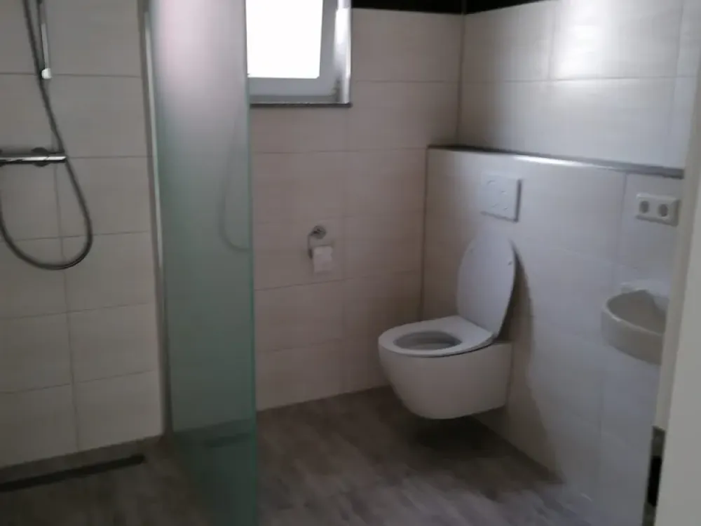 Einfach gut wohnen: 3-Zimmer-Wohnung mit Terrasse in Wörth am Rhein