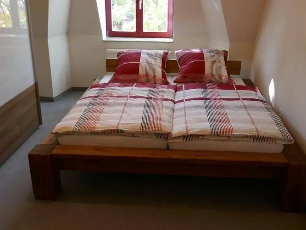 18012 HomeCompany Dresden Möbliert/Furnished 3-Zimmer Apartment in Dresden-Blasewitz max. 4 Personen