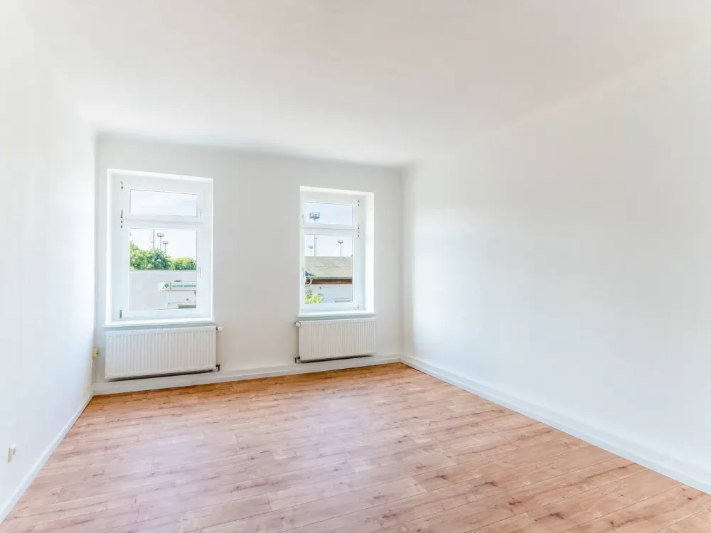 Helle 2-Zimmer-Wohnung mit moderner Einbauküche und Badezimmer mit Fußbodenheizung