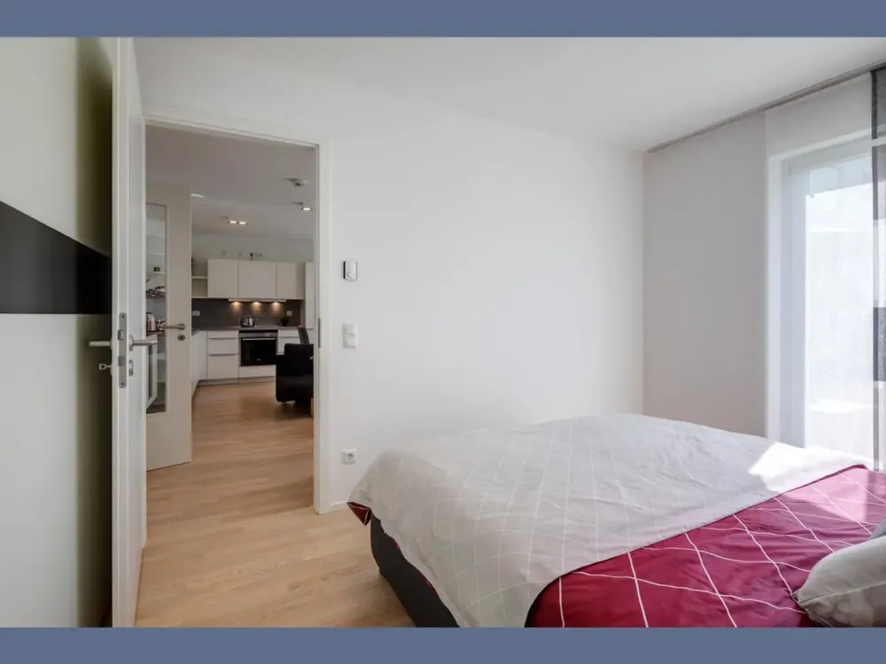 Möbliert: Geschmackvoll möblierte 2-Zimmer Wohnung