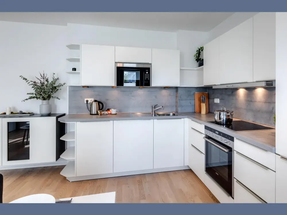 Möbliert: Geschmackvoll möblierte 2-Zimmer Wohnung